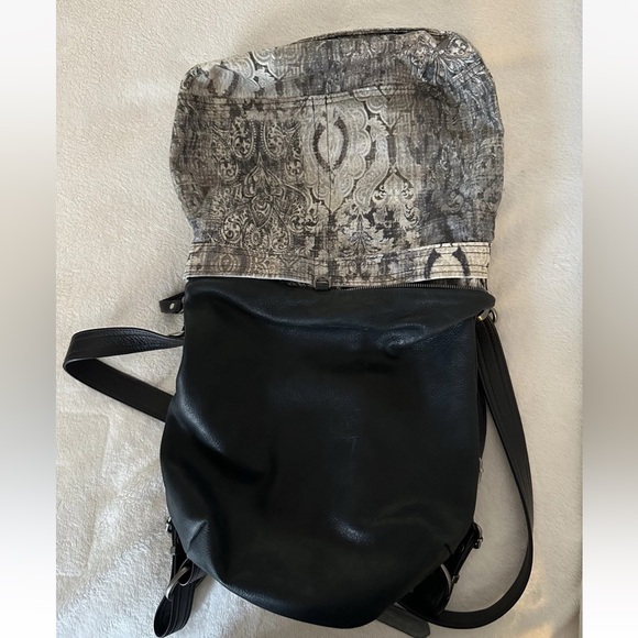 Rough & Tumble Custom Hobo Shoulder Crossbody Bag Brand New! - Picture 4 of 9